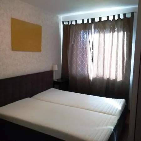 Elegantny Apartman 多纳瓦利