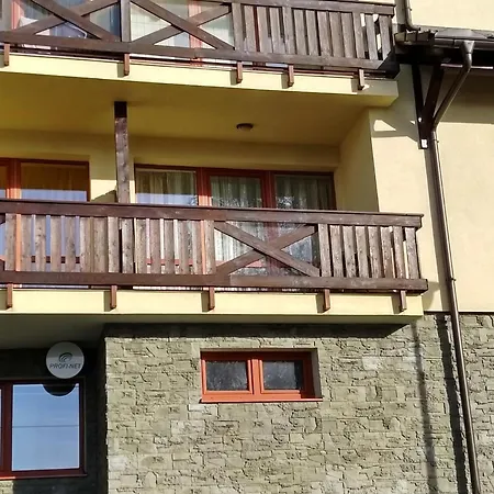 Elegantny Apartman *